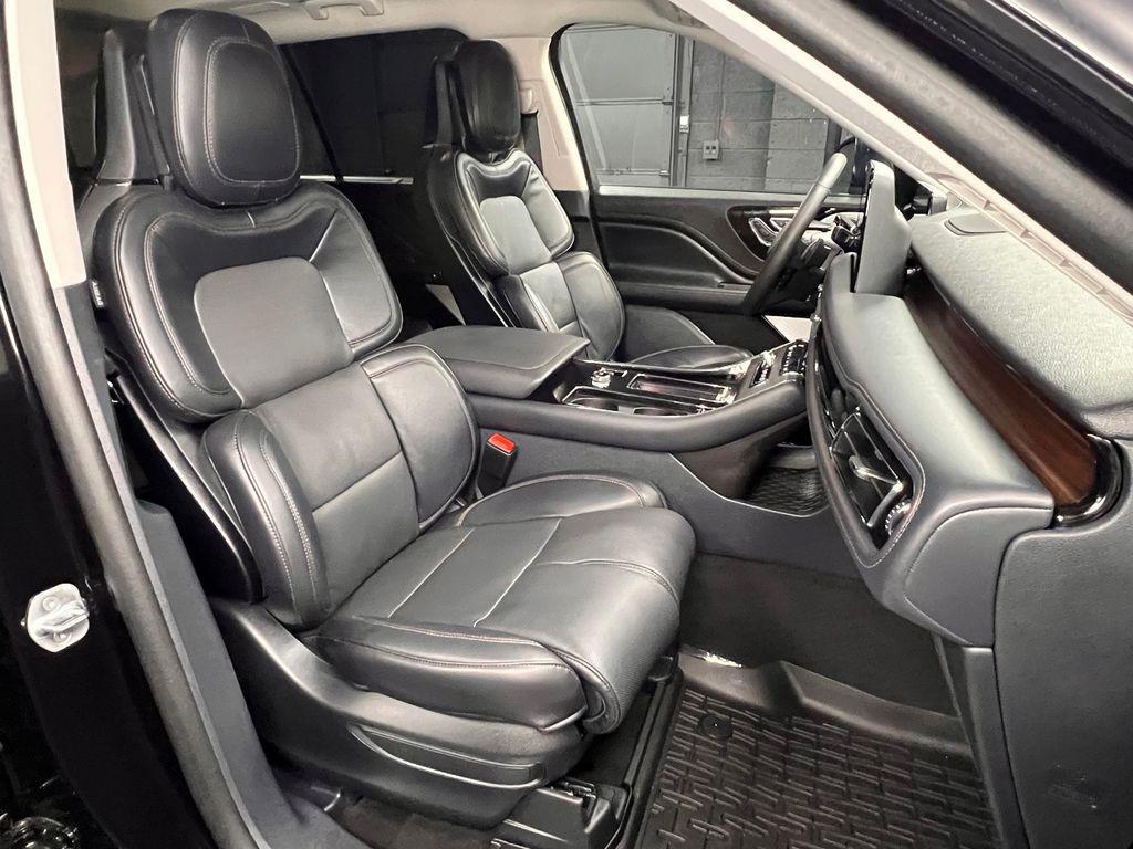 used 2025 Lincoln Aviator car, priced at $55,741