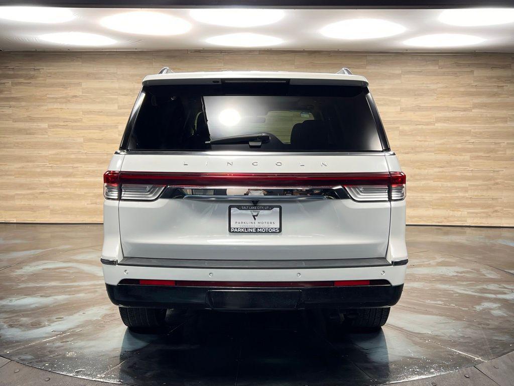 used 2024 Lincoln Navigator car, priced at $55,741