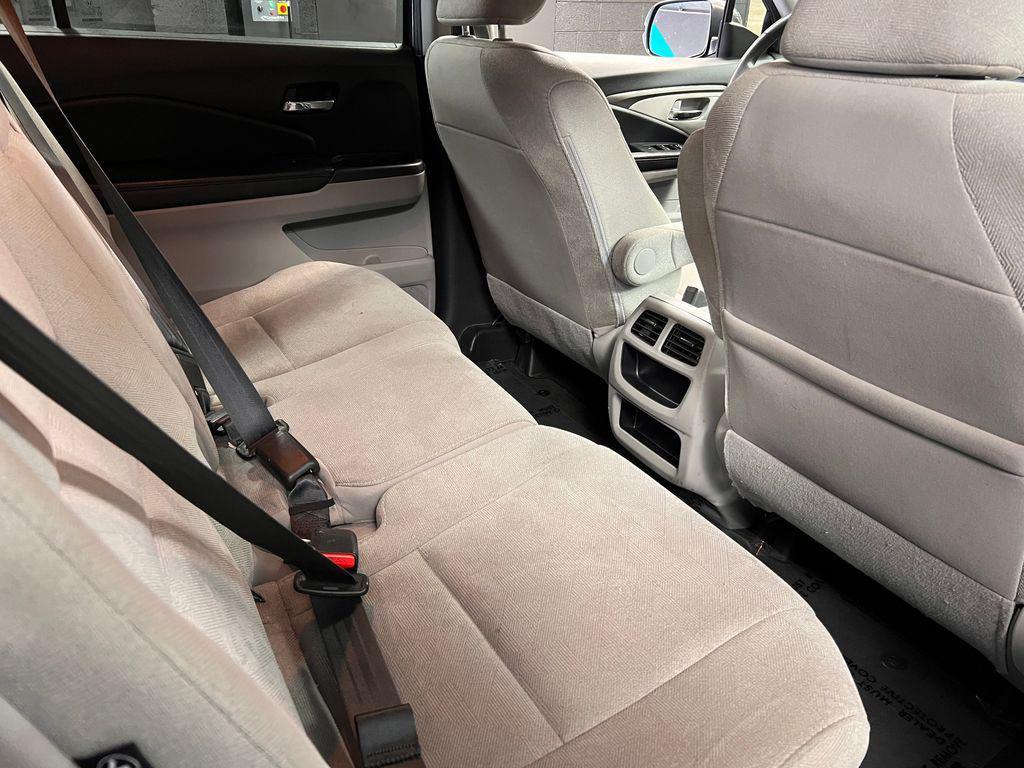 used 2019 Honda Pilot car, priced at $17,741