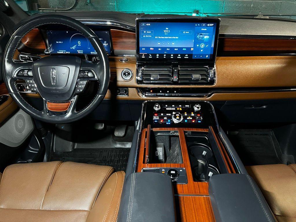 used 2023 Lincoln Navigator car, priced at $47,771
