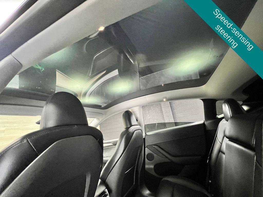 Tesla Model Y view 4