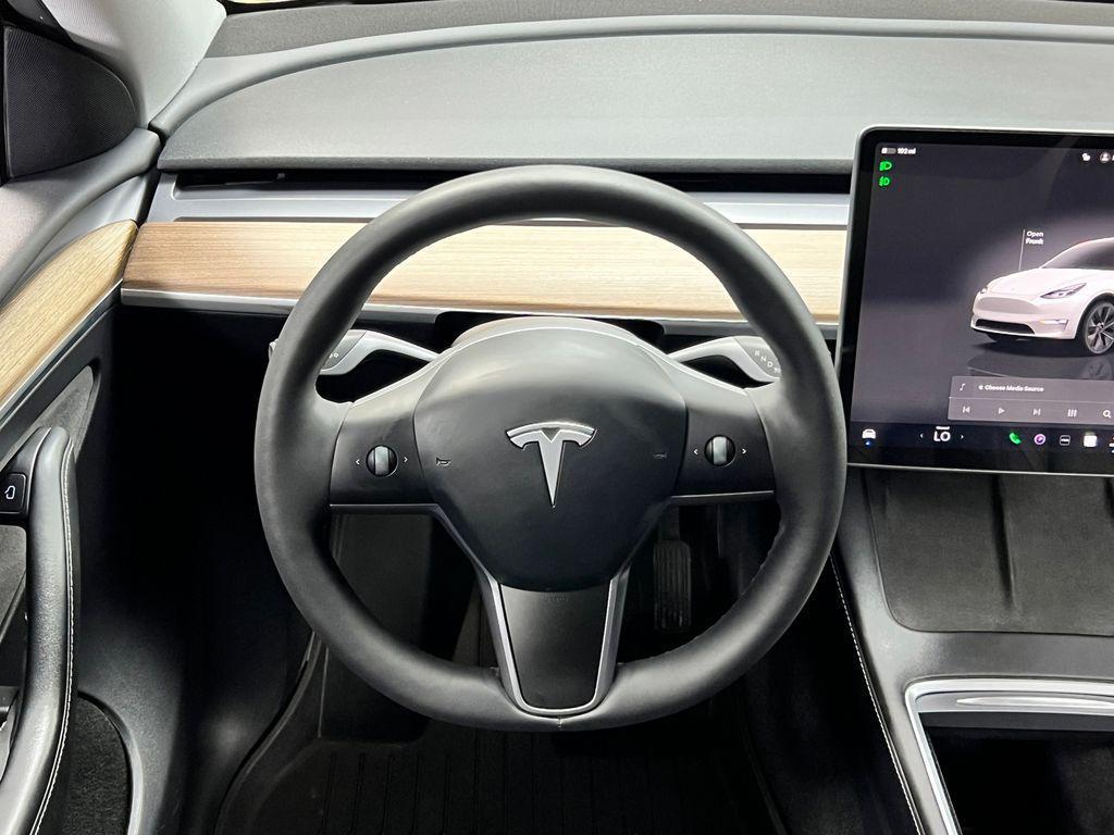 Tesla Model Y view 24