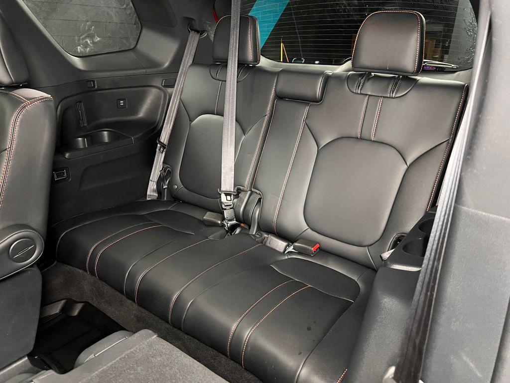 used 2025 Honda Pilot car, priced at $36,741