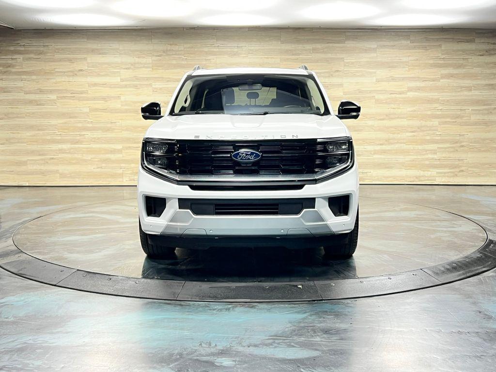 used 2025 Ford Expedition Max car, priced at $60,566