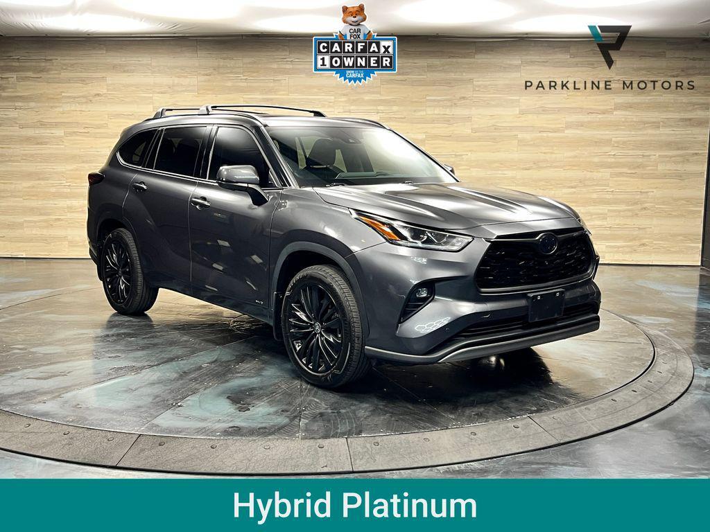 used 2024 Toyota Highlander Hybrid car, priced at $41,941