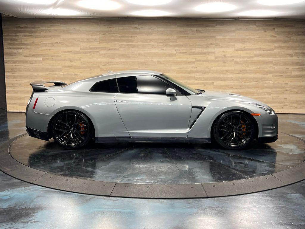 used 2016 Nissan GT-R car, priced at $74,771