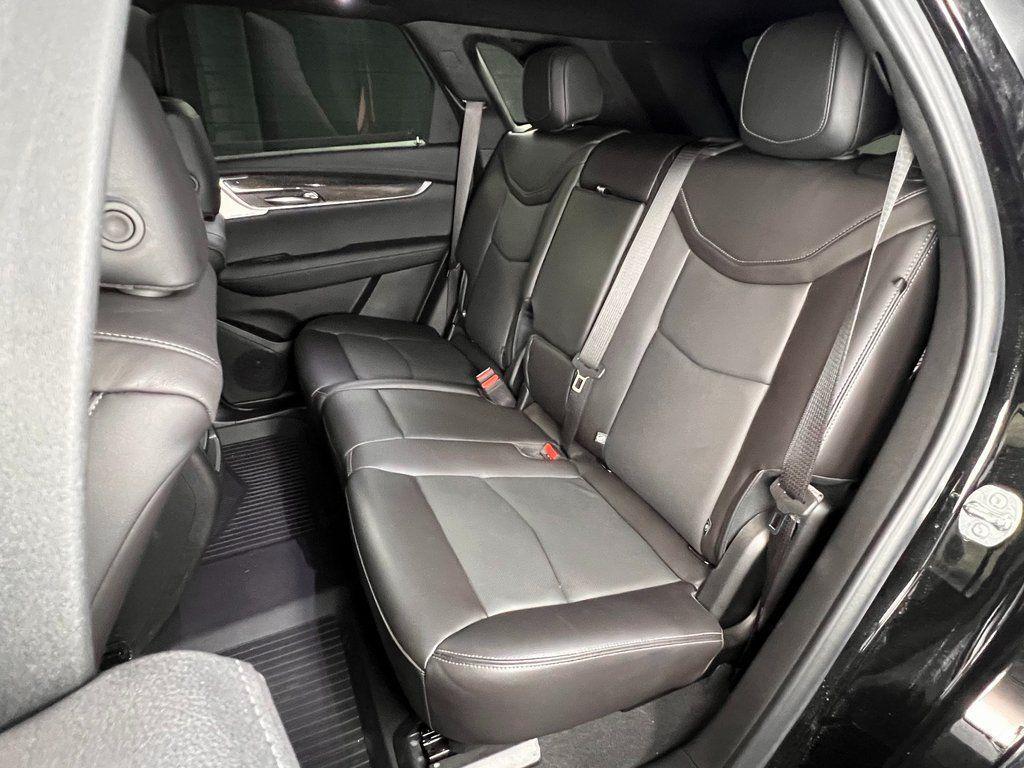 used 2025 Cadillac XT5 car, priced at $39,241
