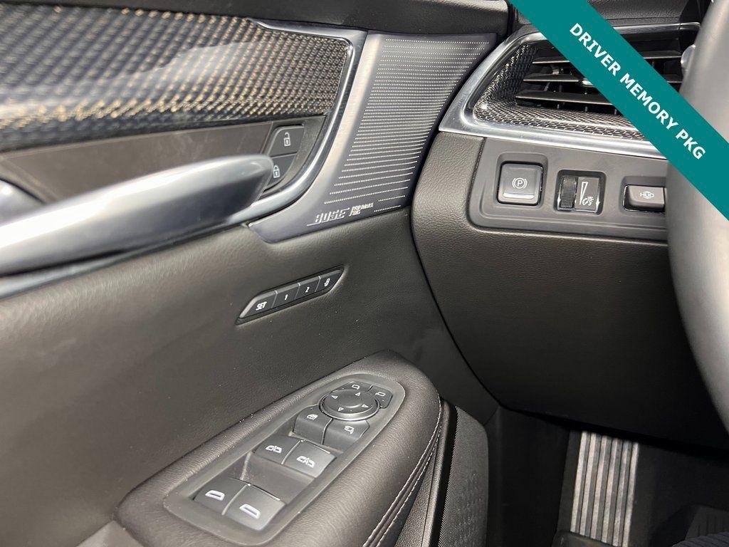 used 2025 Cadillac XT5 car, priced at $39,241