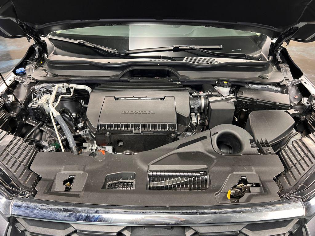 used 2025 Honda Pilot car, priced at $32,741