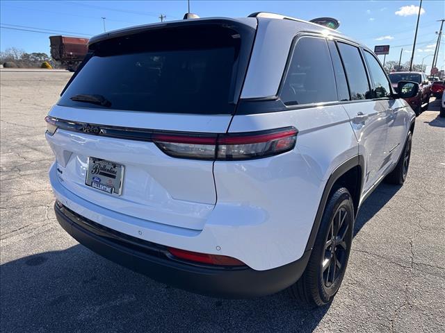 used 2024 Jeep Grand Cherokee car, priced at $30,980