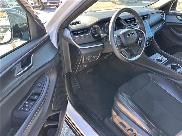 used 2024 Jeep Grand Cherokee car, priced at $30,980