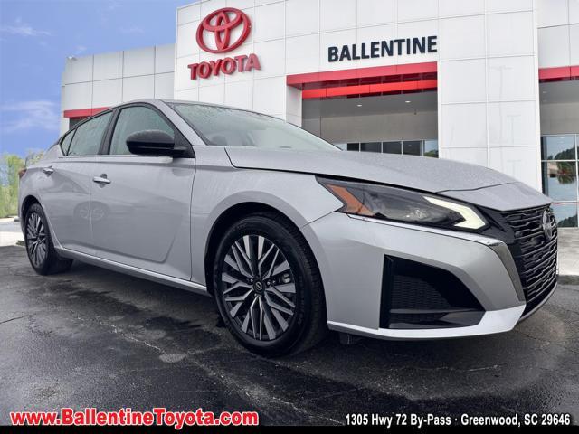 used 2025 Nissan Altima car, priced at $23,980