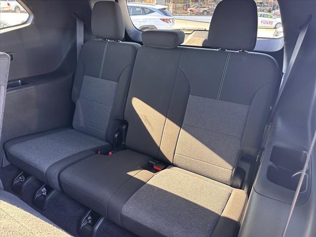 used 2025 GMC Acadia car, priced at $35,988