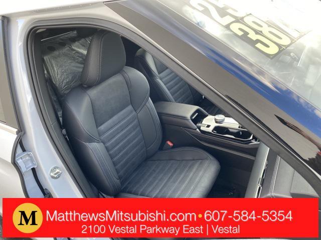 new 2025 Mitsubishi Outlander car, priced at $37,530