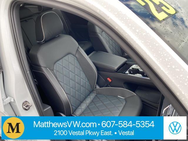 new 2025 Volkswagen Atlas Cross Sport car, priced at $54,101