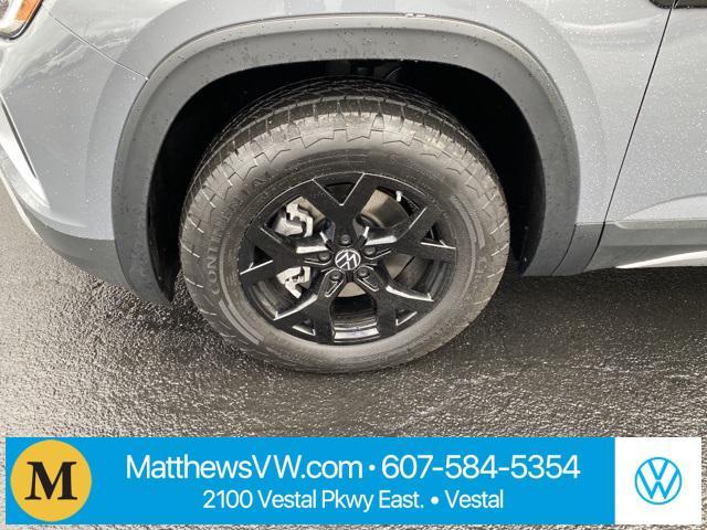new 2026 Volkswagen Atlas car, priced at $49,669