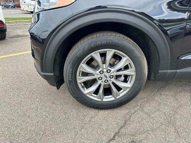 used 2022 Ford Explorer car, priced at $30,995