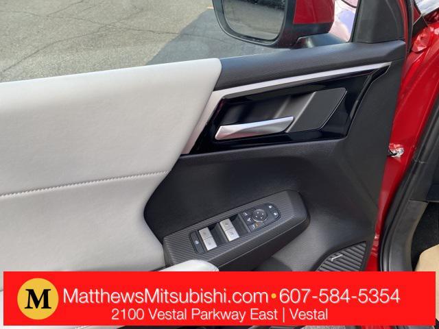 new 2025 Mitsubishi Outlander car, priced at $37,828