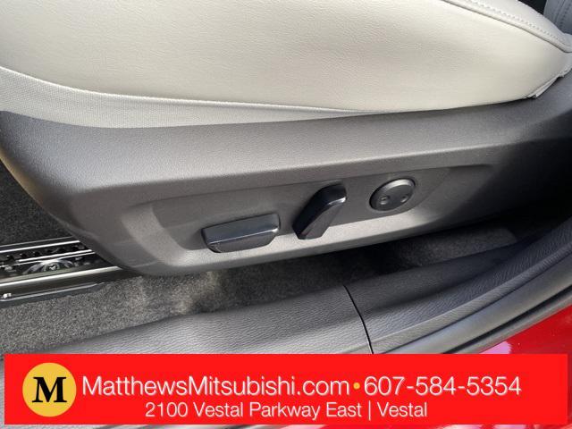 new 2025 Mitsubishi Outlander car, priced at $37,828