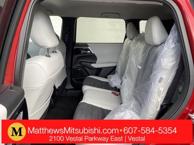 new 2025 Mitsubishi Outlander car, priced at $37,828