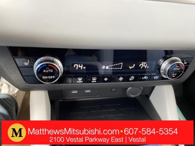 new 2025 Mitsubishi Outlander car, priced at $37,828