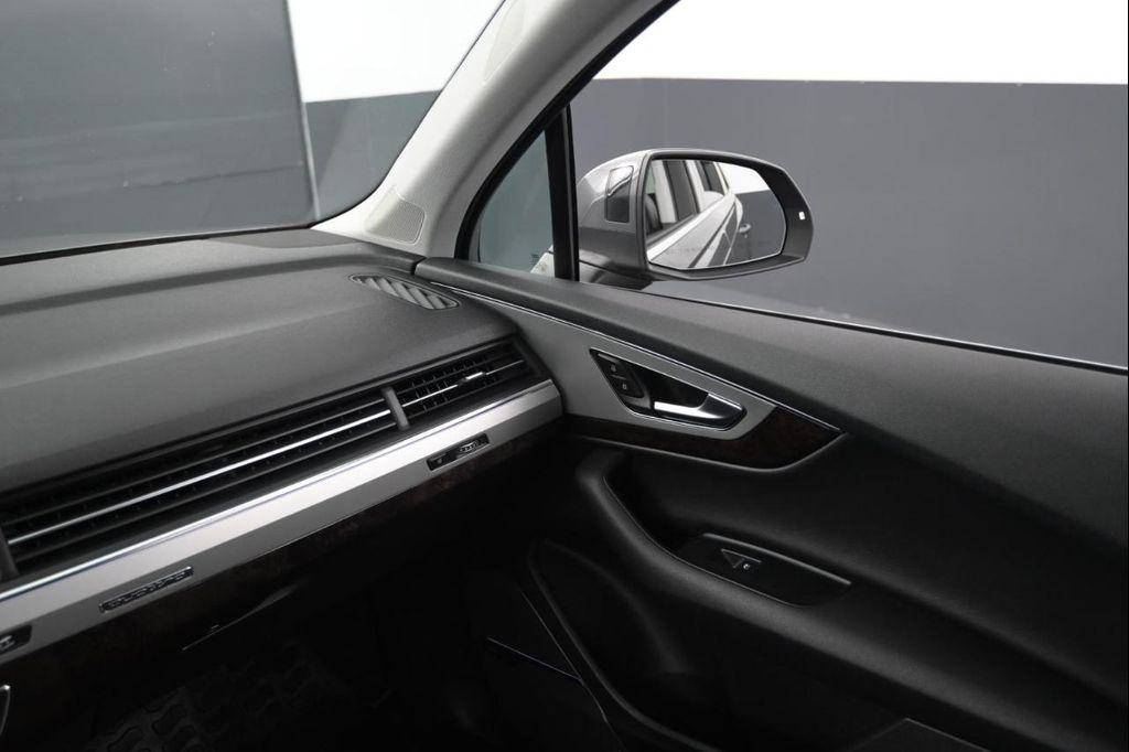used 2019 Audi Q7 car, priced at $16,595