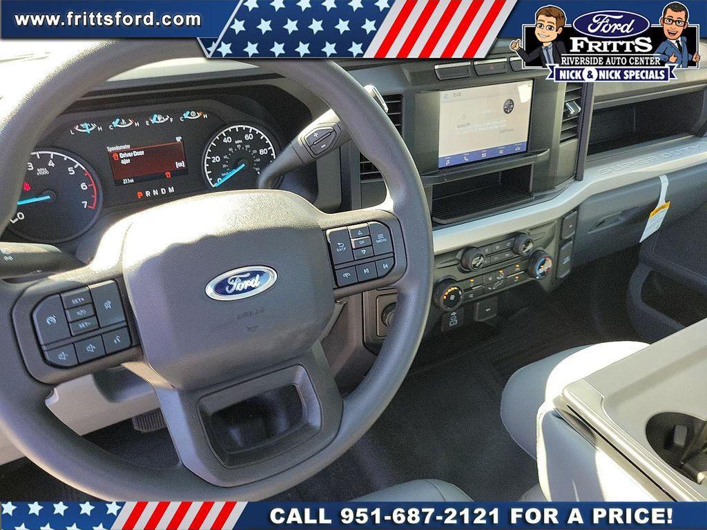 new 2023 Ford F-250 car, priced at $39,995