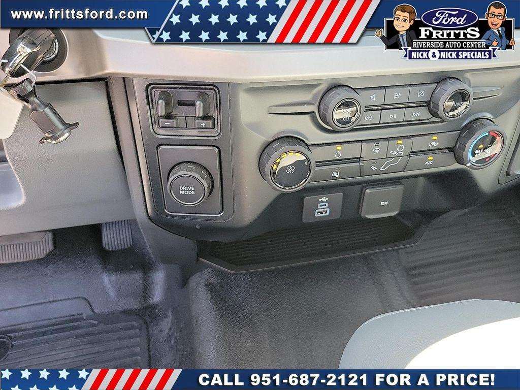 new 2023 Ford F-250 car, priced at $39,995