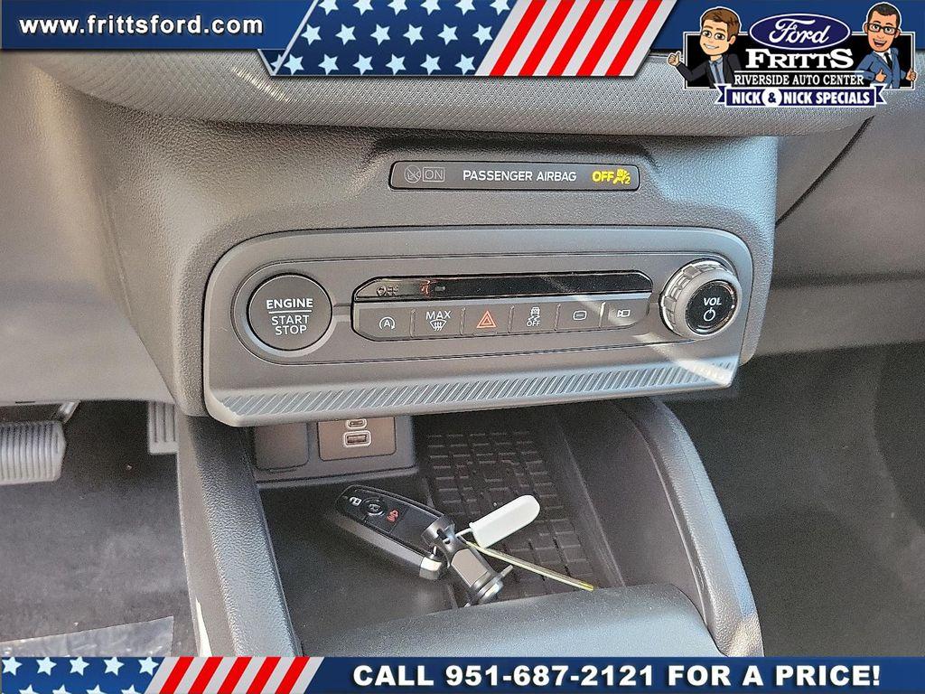 new 2025 Ford Bronco Sport car, priced at $33,967