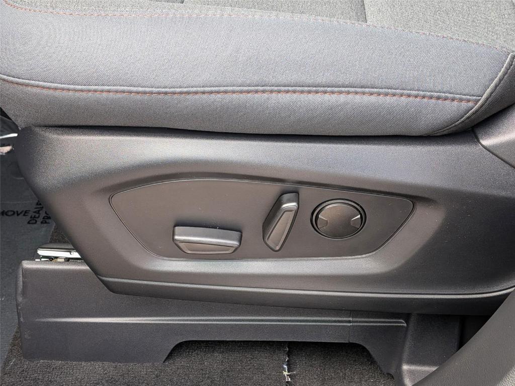 new 2026 Ford Explorer car, priced at $38,925