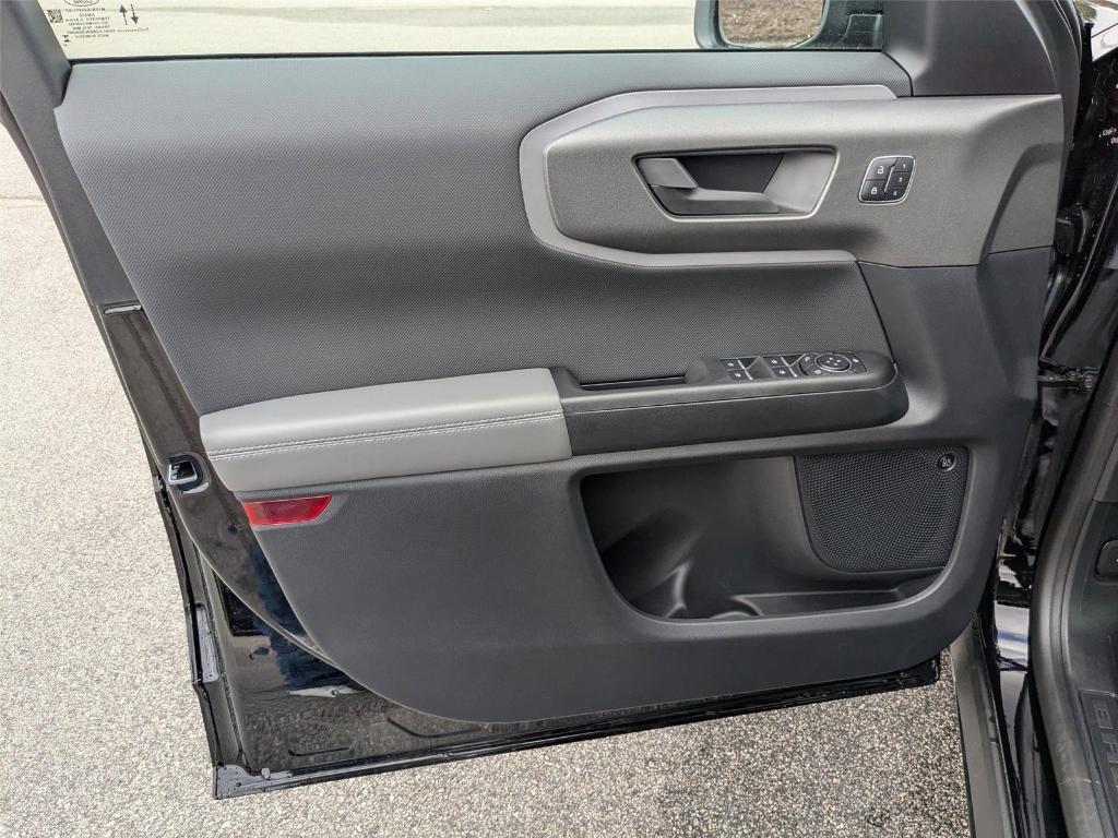 new 2025 Ford Bronco Sport car, priced at $40,200