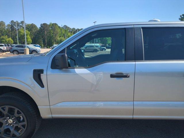 new 2026 Ford F-150 car, priced at $51,569