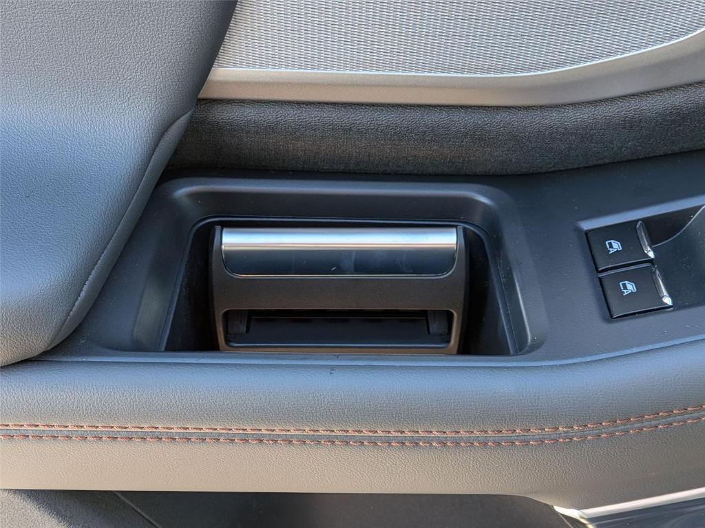 new 2025 Ford Expedition Max car, priced at $75,345