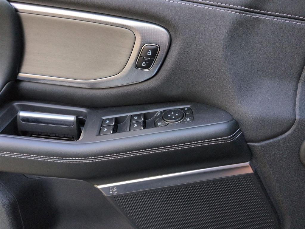 used 2025 Ford Expedition car, priced at $72,995