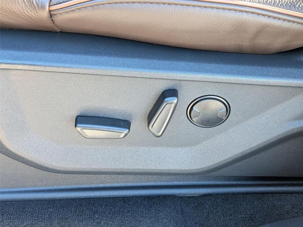 new 2026 Ford Expedition Max car, priced at $90,150