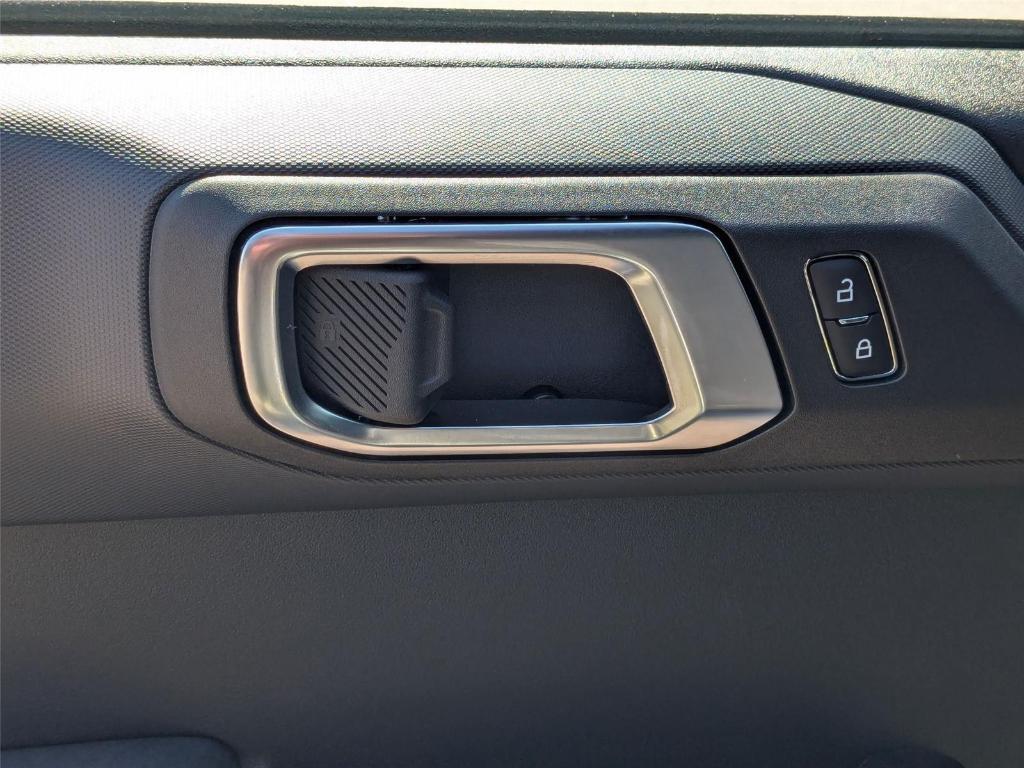 new 2025 Ford Bronco car, priced at $46,095