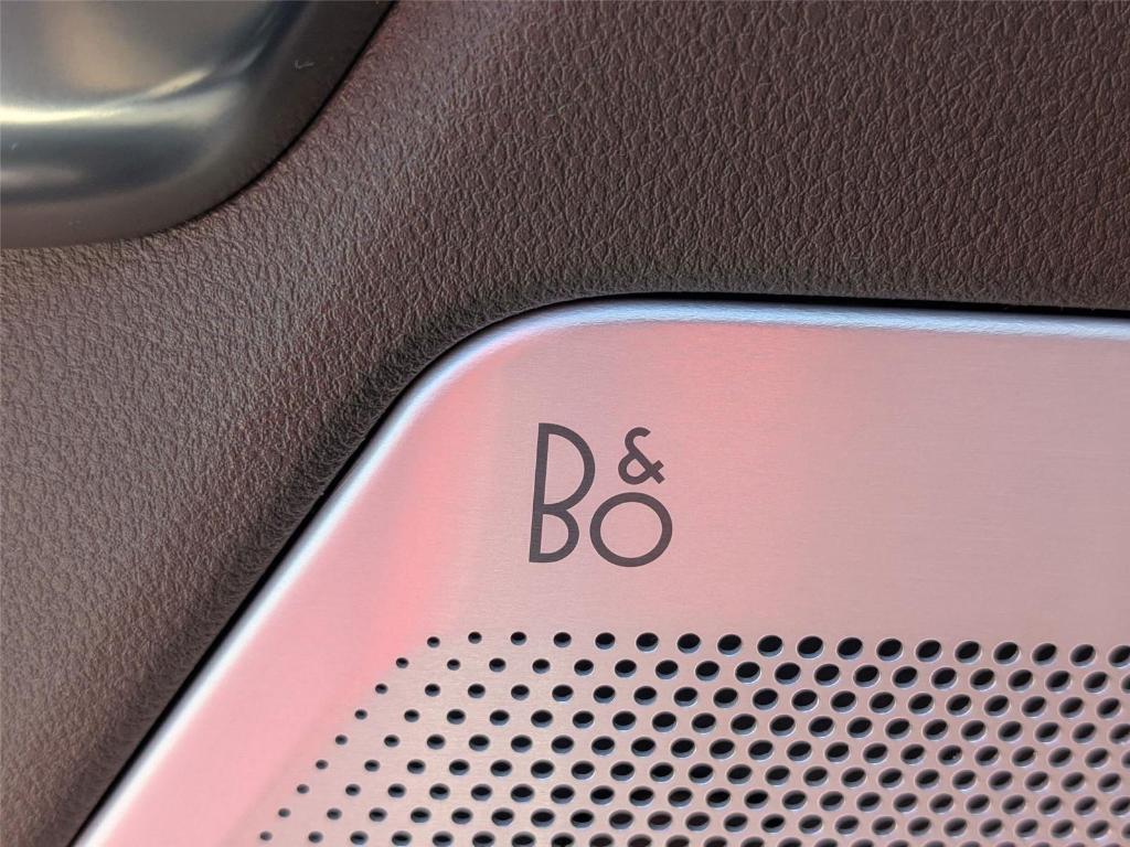 new 2025 Ford F-250 car, priced at $97,385