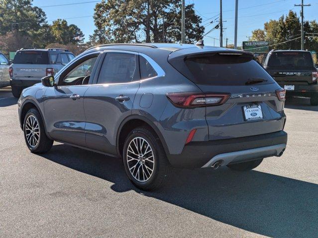 new 2025 Ford Escape PHEV car, priced at $31,895