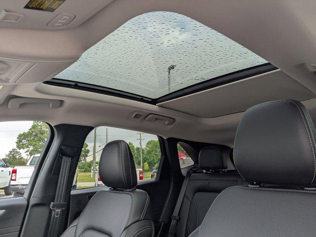 new 2025 Ford Escape PHEV car, priced at $34,510