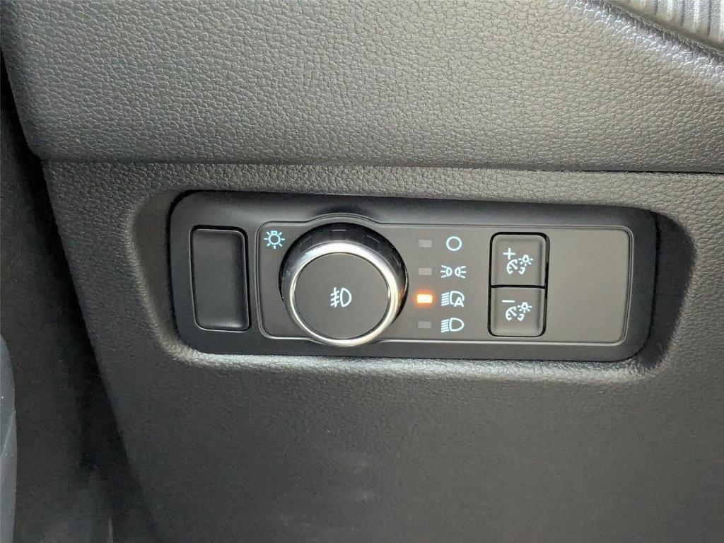 new 2025 Ford Ranger car, priced at $40,620