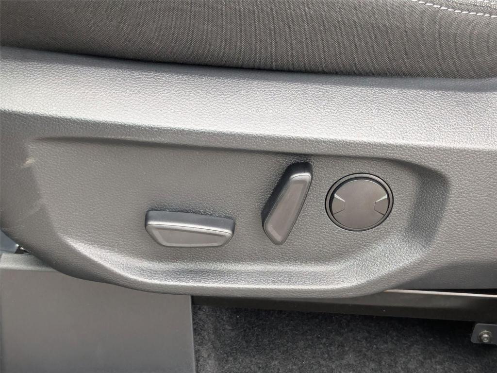 new 2025 Ford Ranger car, priced at $40,620