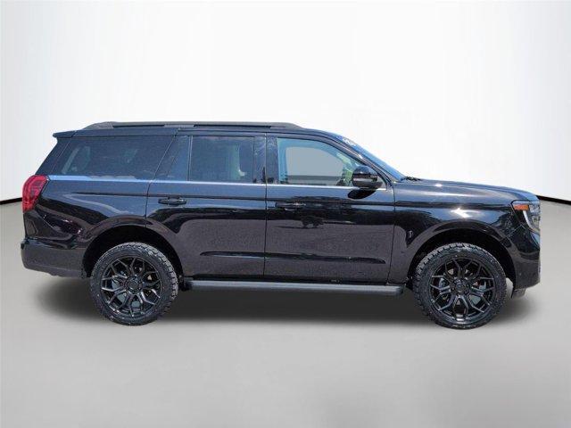 used 2025 Ford Expedition car, priced at $61,495