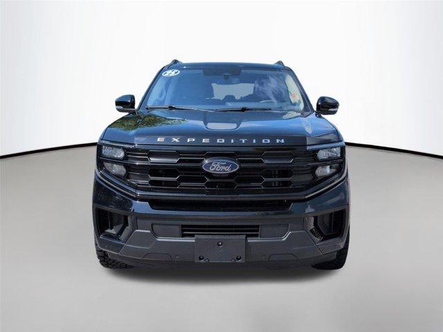 used 2025 Ford Expedition car, priced at $61,495