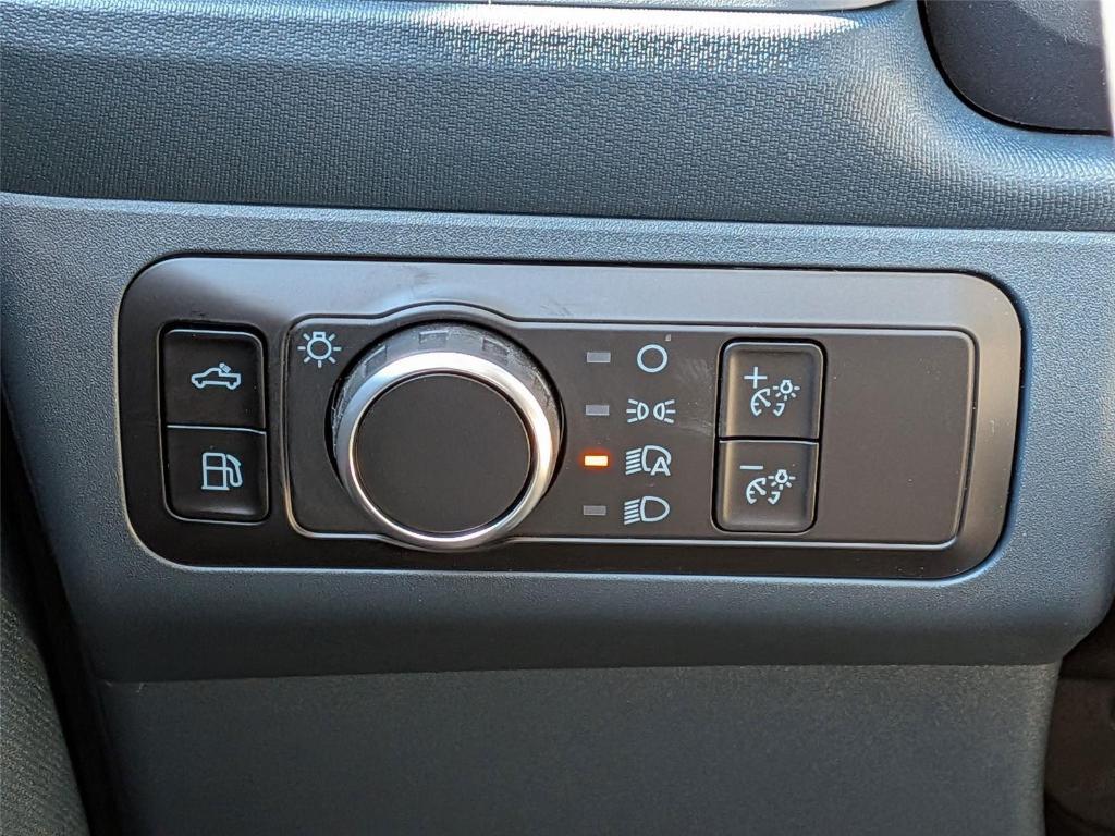 new 2025 Ford Maverick car, priced at $27,940