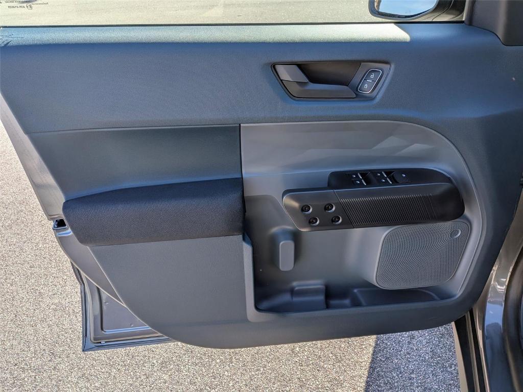 new 2025 Ford Maverick car, priced at $27,940