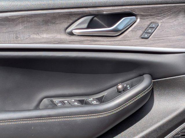 used 2023 Jeep Grand Cherokee L car, priced at $27,995