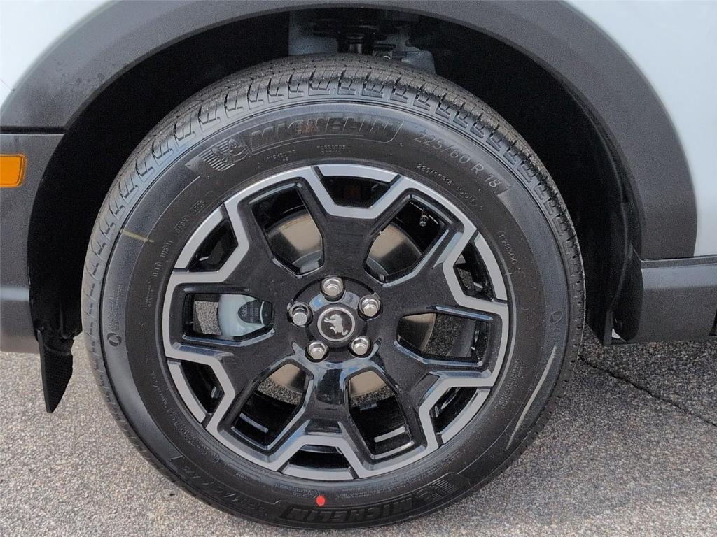 new 2026 Ford Bronco Sport car, priced at $39,335