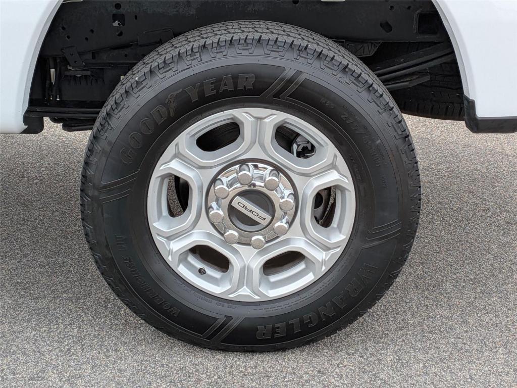 used 2025 Ford F-250 car, priced at $55,970