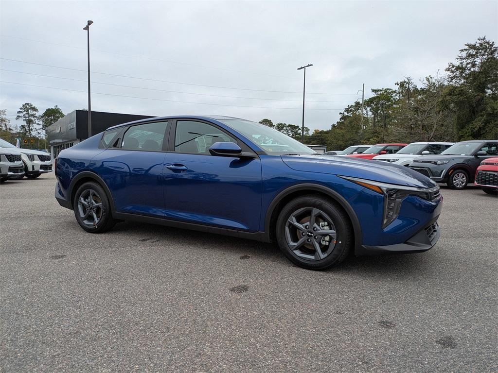 new 2025 Kia K4 car, priced at $23,460
