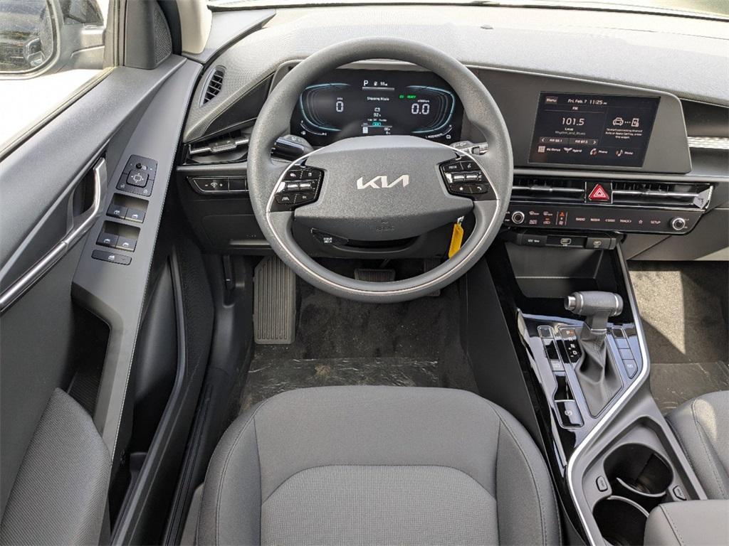 new 2025 Kia Niro car, priced at $27,885